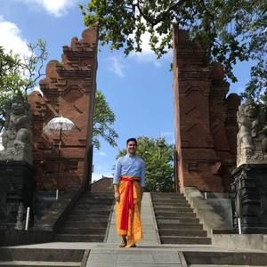 Meet your Posher, Alvin